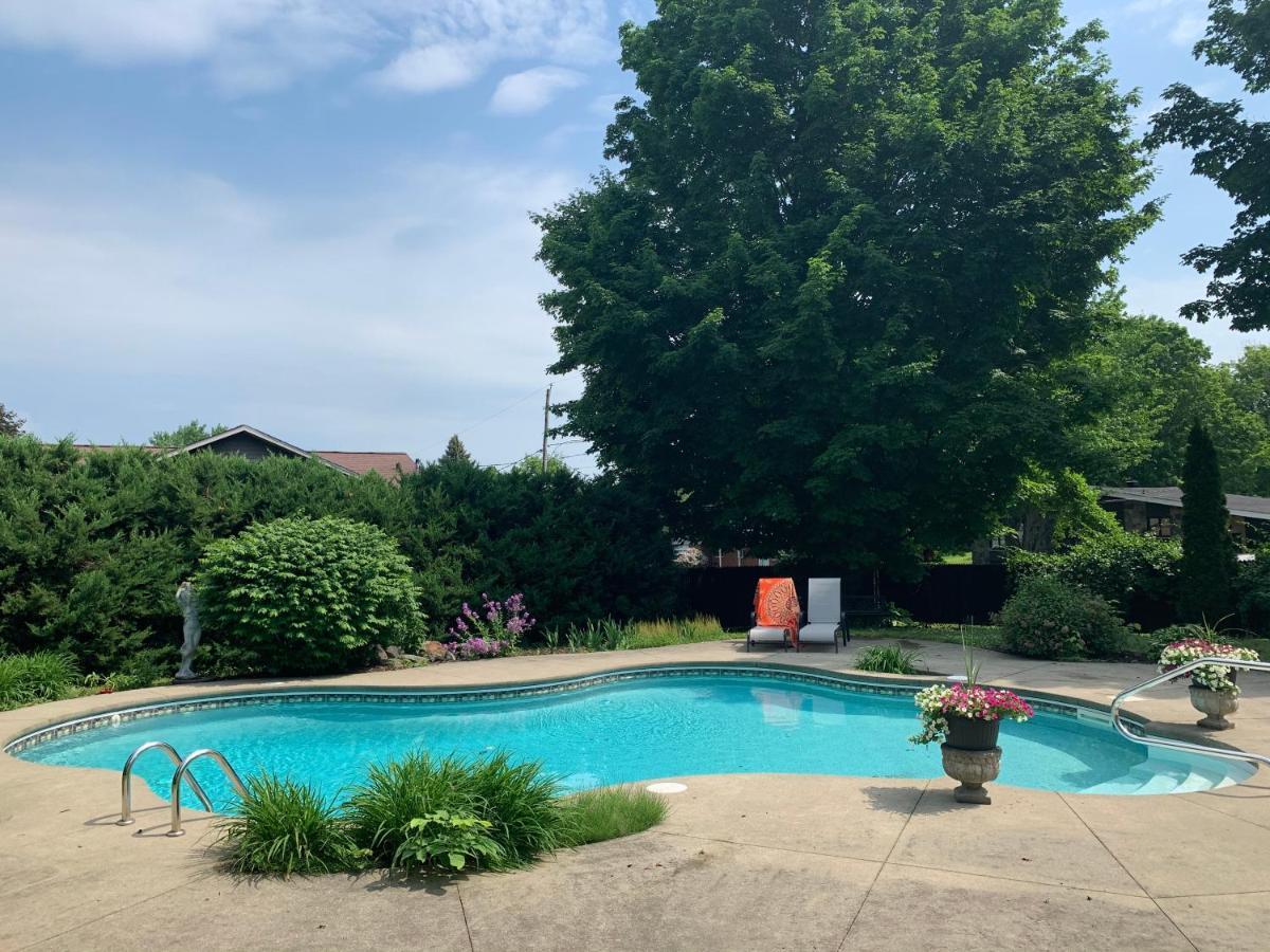 Bed & Breakfast Manoir Alegria Cowansville