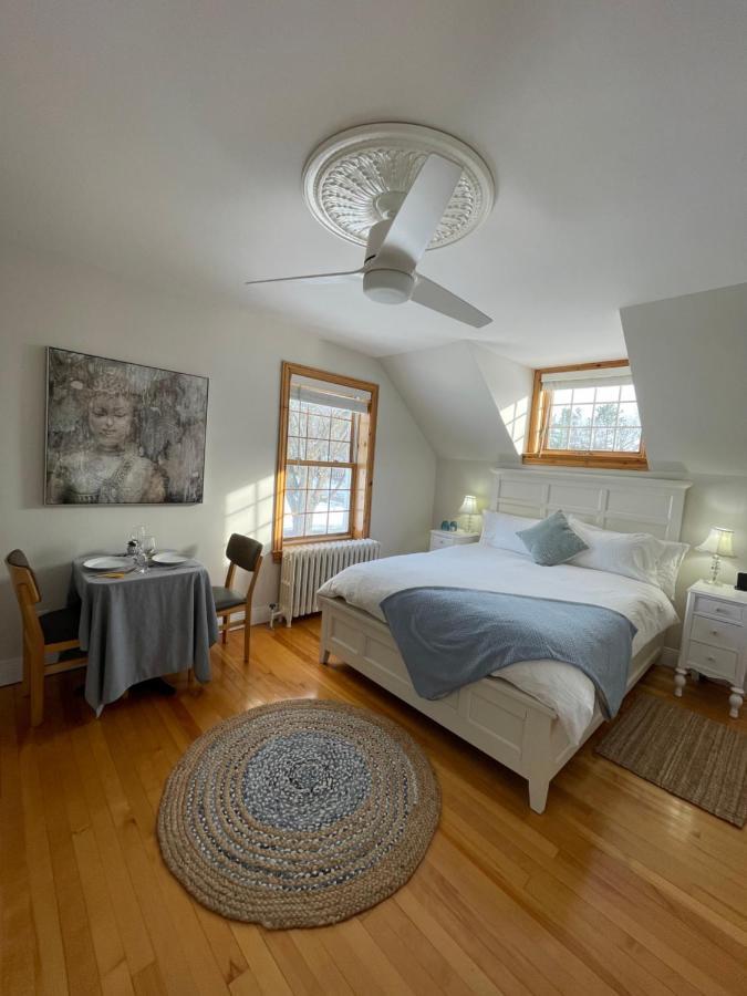 Bed & Breakfast Manoir Alegria *